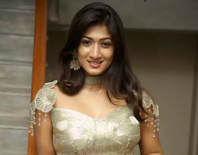 Geethika Shines Bright in This Classy Avatar